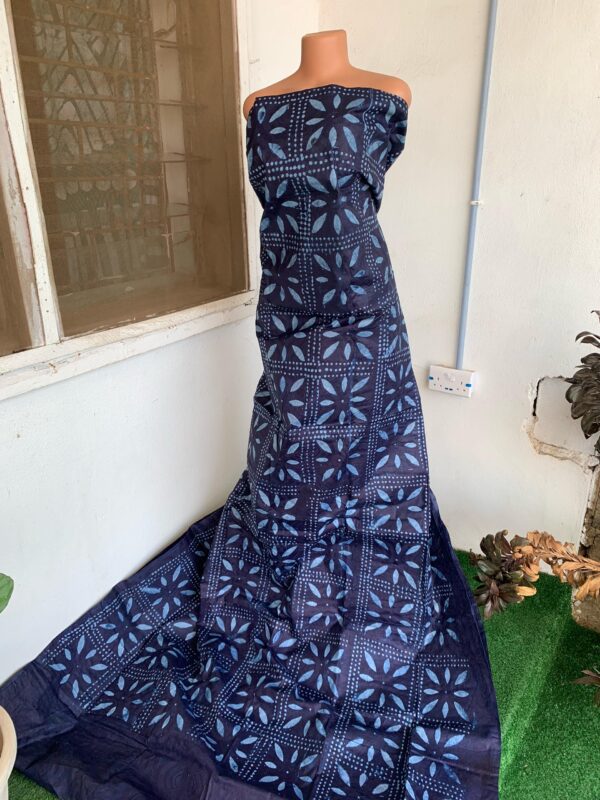 5 YARDS ANCIENT ADIRE IN BROCADEFABRIC
